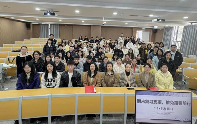 F6B2508006D9403AB611E41C9359C92E